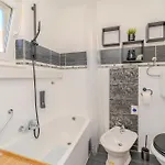 B&d For The Complete Pleasure Of Vacation !heated! Private Pool! Oasis In The Center Of Zadar, 100m From The Sea Ζαντάρ