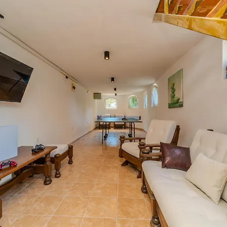 Villa B&d For The Complete Pleasure Of Vacation !heated! Private Pool! Oasis In The Center Of Zadar, 100m From The Sea Zadar