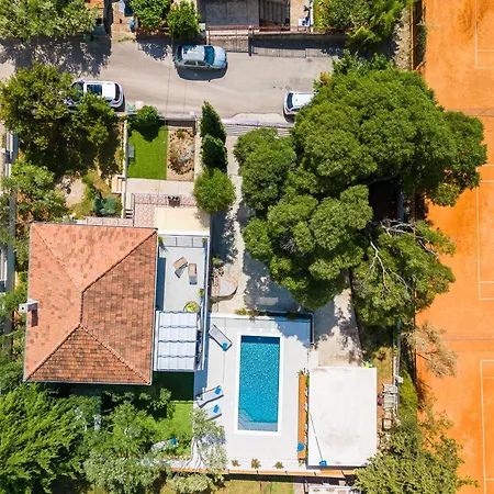 B&d For The Complete Pleasure Of Vacation !heated! Private Pool! Oasis In The Center Of Zadar, 100m From The Sea * Zadar